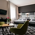 Hotel Apis