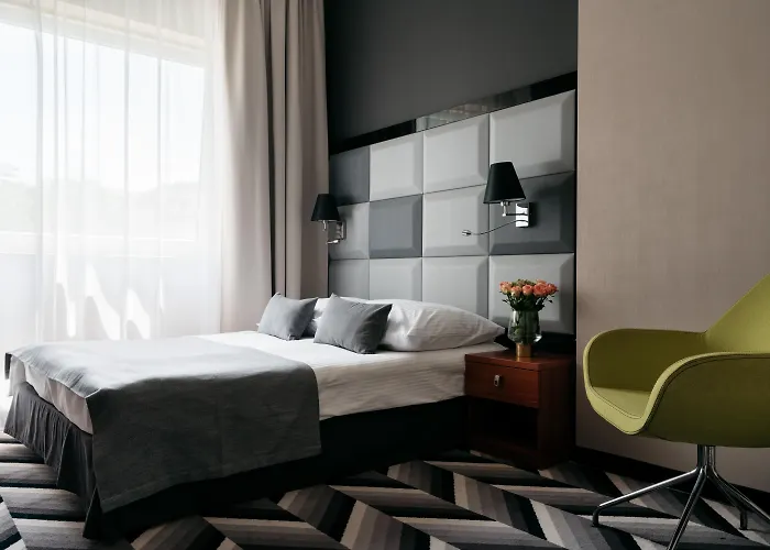 Hotel Apis